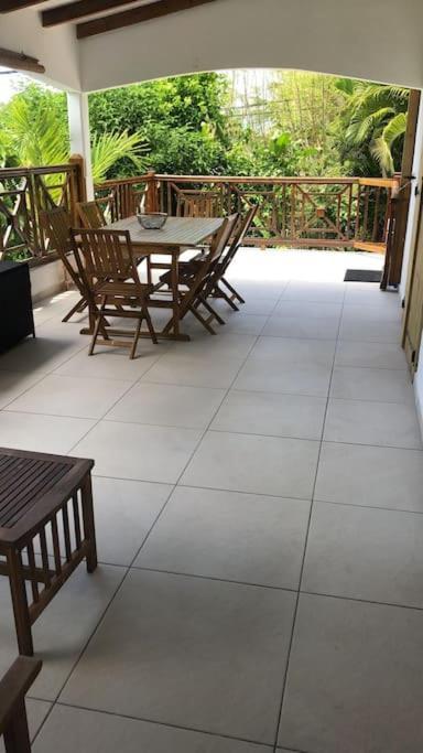 Le Cosy Paletuvier Apartment Vieux-Bourg Ngoại thất bức ảnh