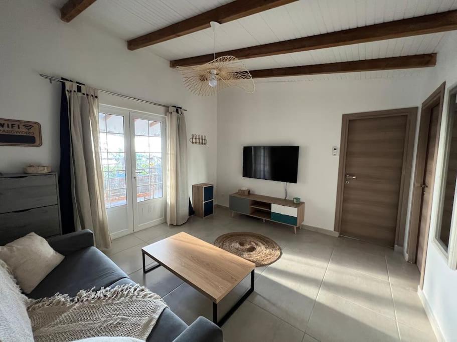 Le Cosy Paletuvier Apartment Vieux-Bourg Ngoại thất bức ảnh
